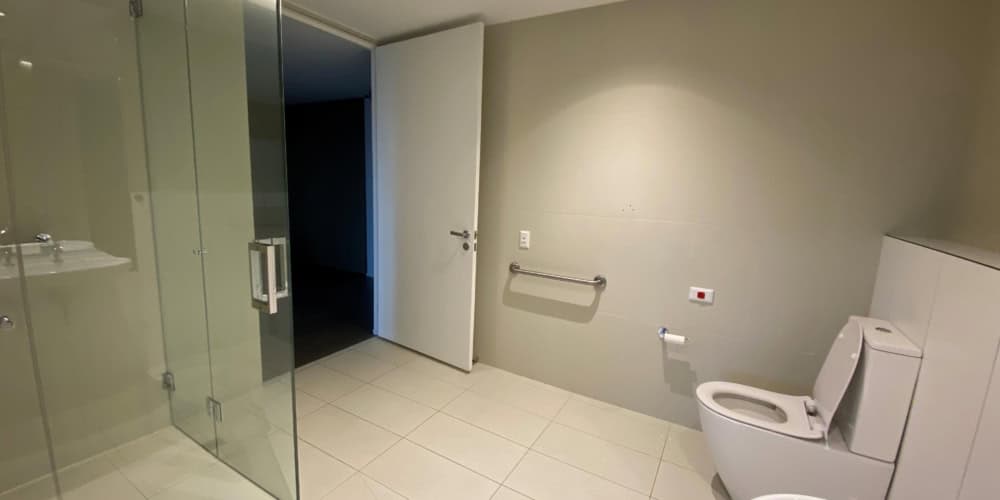parkhouse bathroom 2