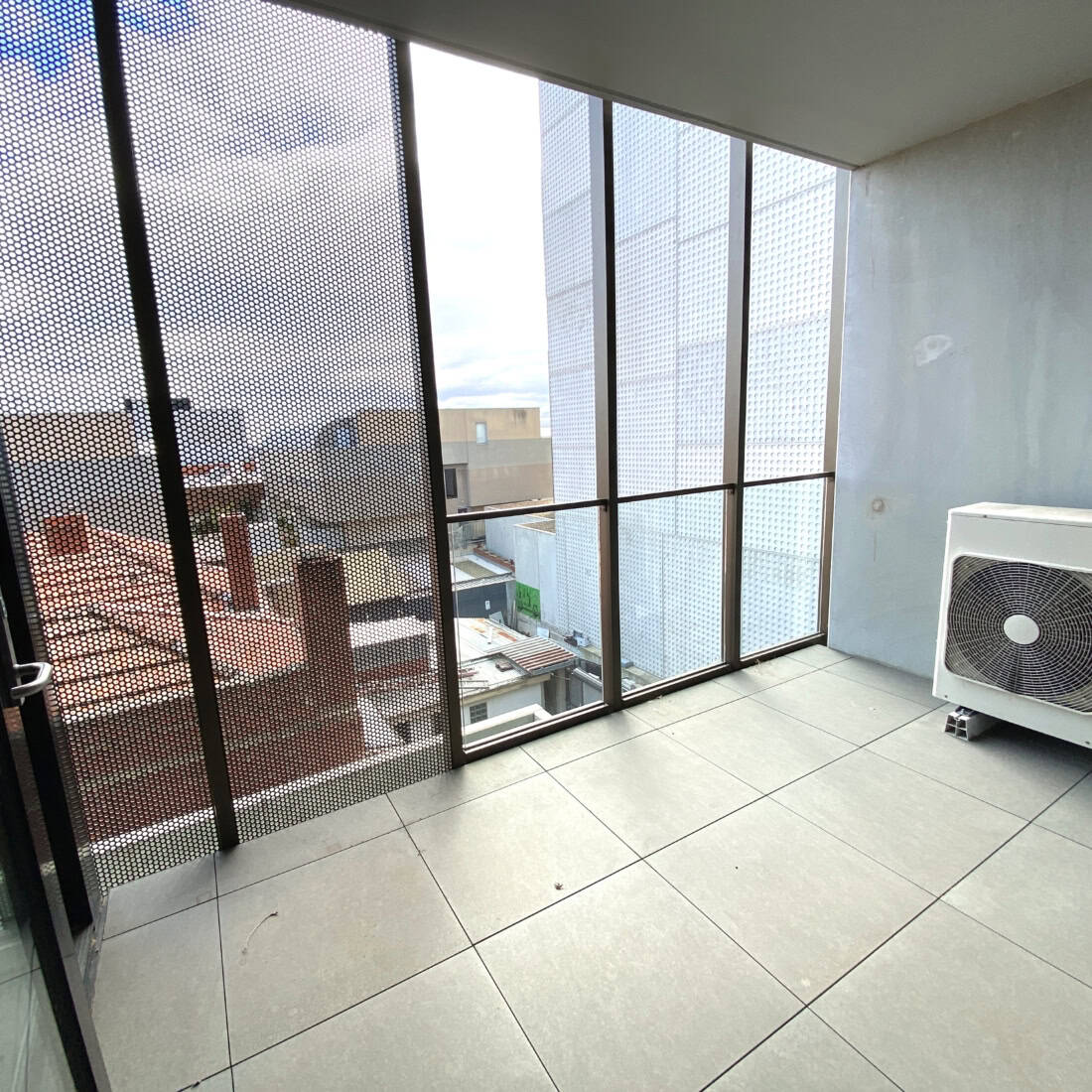 alke balcony
